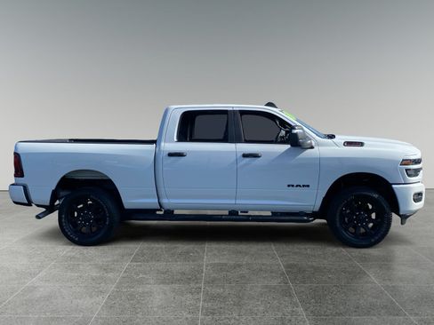 Used 2025 RAM 2500 Big Horn AWD/4WD image 6