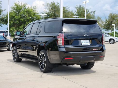 Used 2024 Chevrolet Suburban RST w/ Luxury Package AWD/4WD image 5