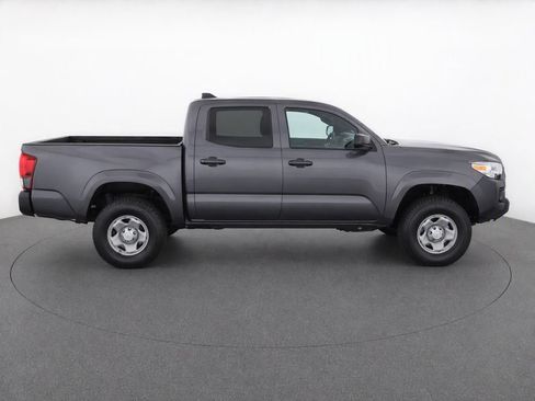 Used 2019 Toyota Tacoma SR w/ SR Convenience Package AWD/4WD image 9
