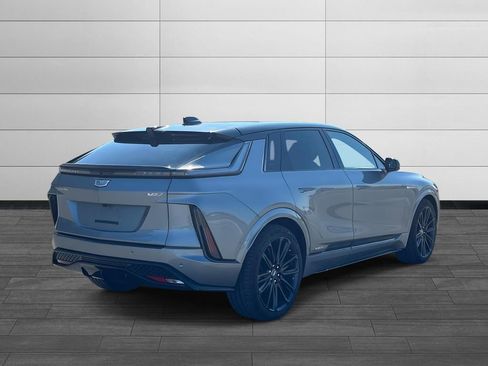 New 2026 Cadillac Lyriq V AWD/4WD image 5