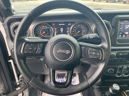 Used 2022 Jeep Wrangler Unlimited Sport AWD/4WD image 16
