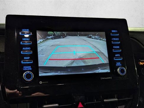 Certified 2021 Toyota Camry SE image 19