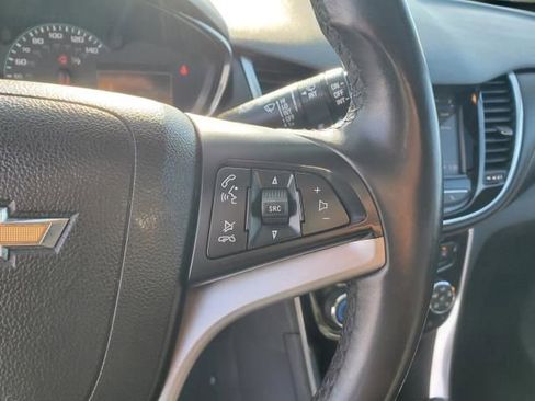 Used 2018 Chevrolet Trax Premier image 22