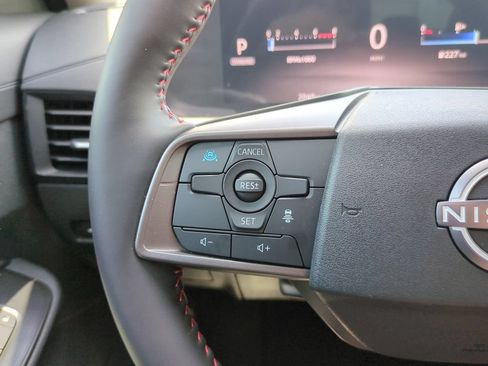 Certified 2026 Nissan Sentra SR w/ SR Premium Package FWD image 31