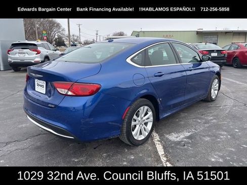 Used 2015 Chrysler 200 Limited w/ Convenience Group image 8