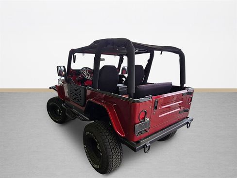 Used 1988 Jeep Wrangler 4WD image 6