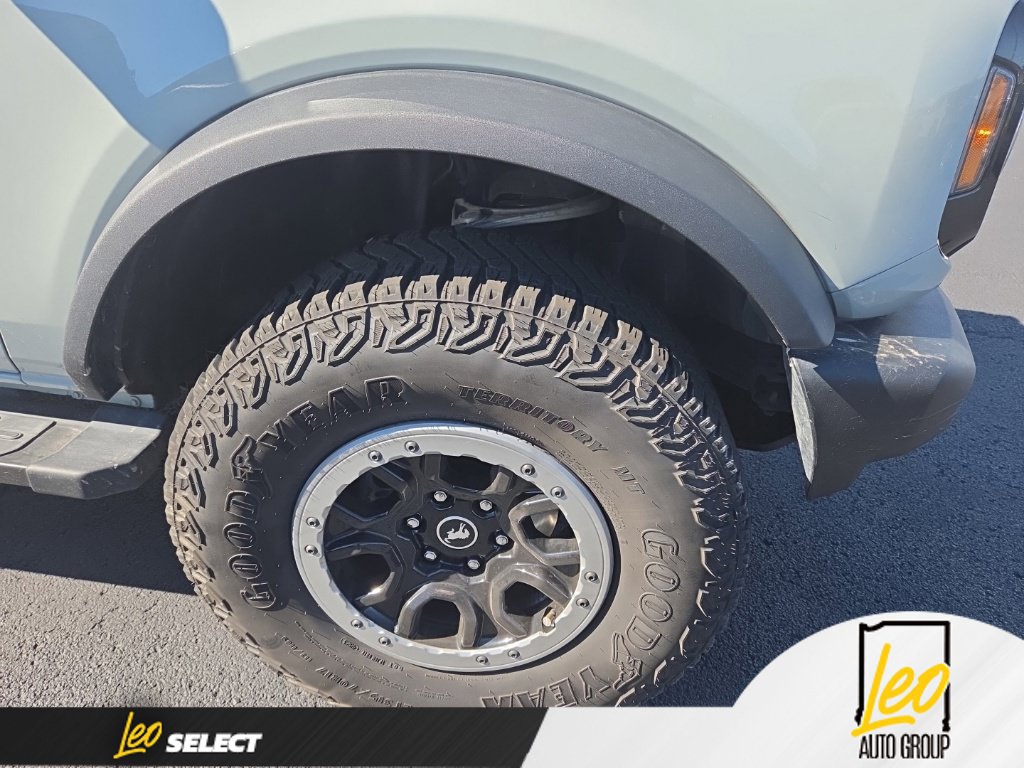 Used 2023 Ford Bronco Outer Banks w/ Sasquatch Package AWD/4WD image 4