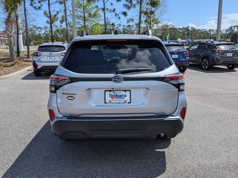 New 2026 Subaru Forester Premium w/ Premium/Limited Package AWD/4WD image 5