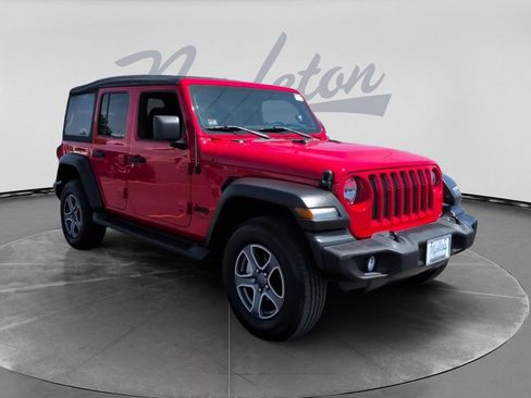 Used 2022 Jeep Wrangler Unlimited Sport AWD/4WD image 3