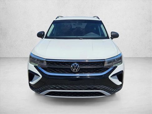 Certified 2023 Volkswagen Taos S FWD image 2