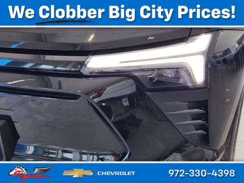 New 2025 Chevrolet Blazer EV LT w/ Midnight/Sport Edition image 5