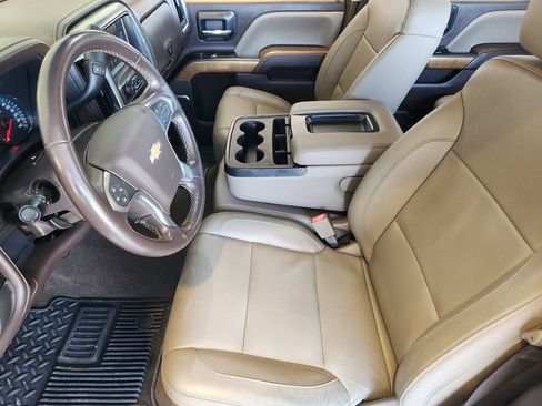 Used 2018 Chevrolet Silverado 1500 LTZ w/ Texas Edition image 13