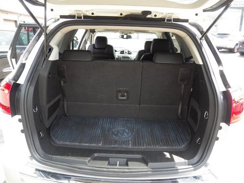 Used 2011 Buick Enclave CXL w/ Trailering Provision Package FWD image 11