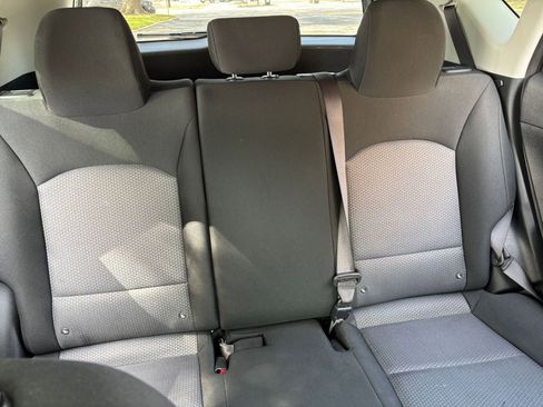 Used 2025 Kia Soul LX w/ LX Technology Package image 32