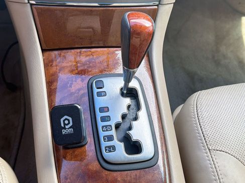 Used 2005 Lexus ES 330 image 18