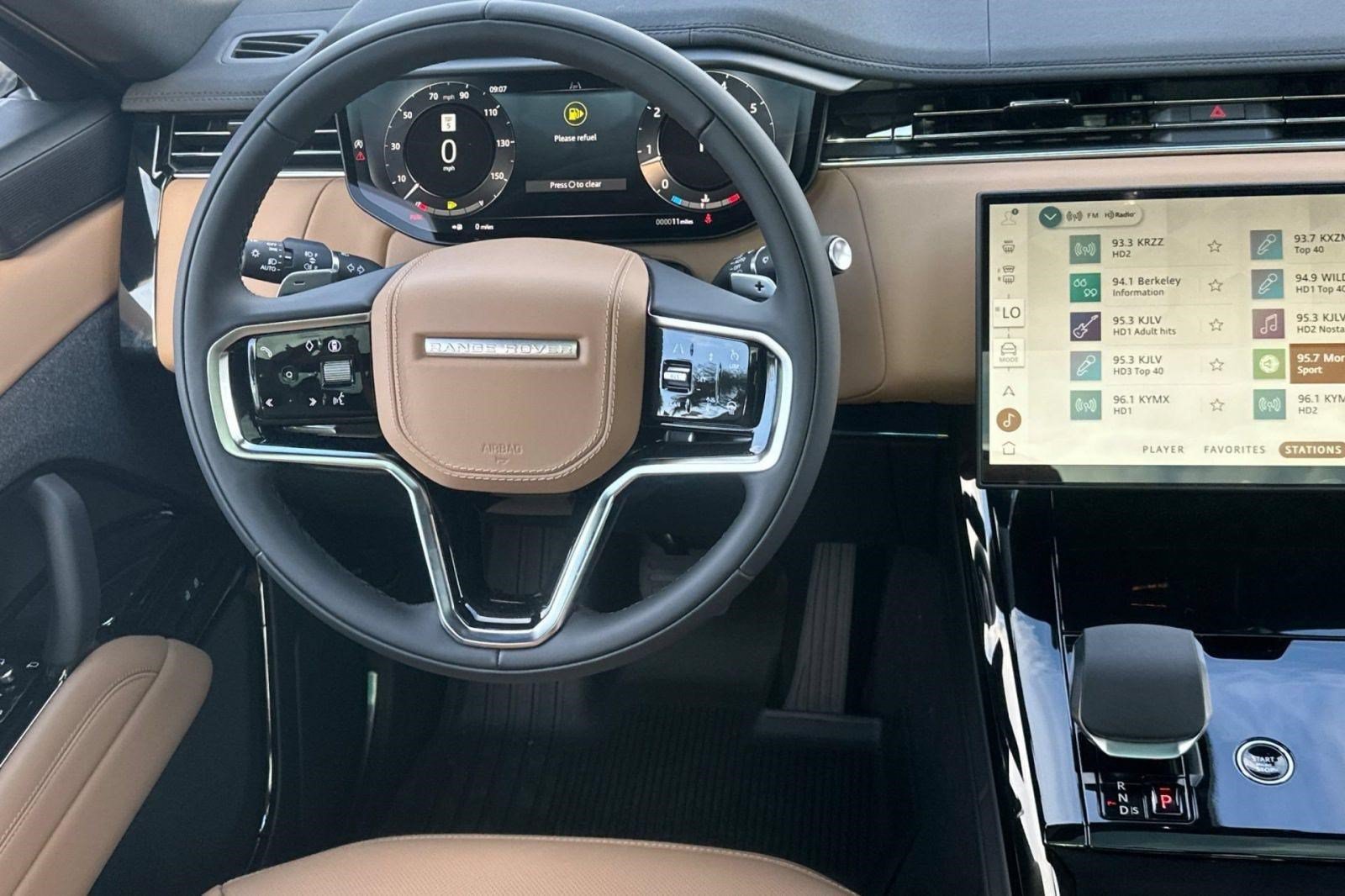 New 2026 Land Rover Range Rover Sport SE AWD/4WD image 16