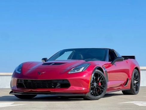Used 2015 Chevrolet Corvette Z06 w/ 3LZ Preferred Equipment Group image 1