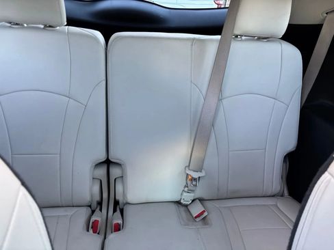 Used 2023 Buick Enclave Essence w/ Experience Buick Package AWD/4WD image 13