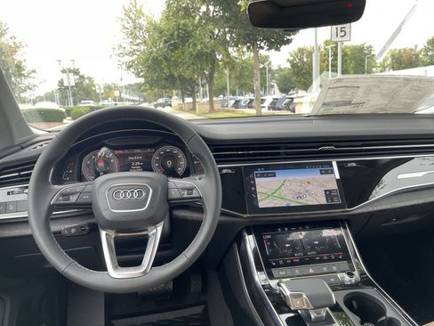 Certified 2025 Audi Q7 Premium Plus w/ Premium Plus Package image 30