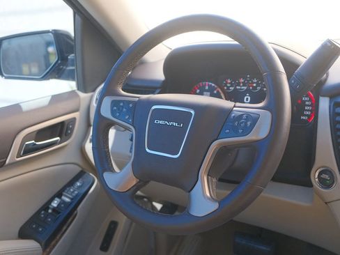 Used 2015 GMC Yukon XL Denali w/ Premium Package image 48