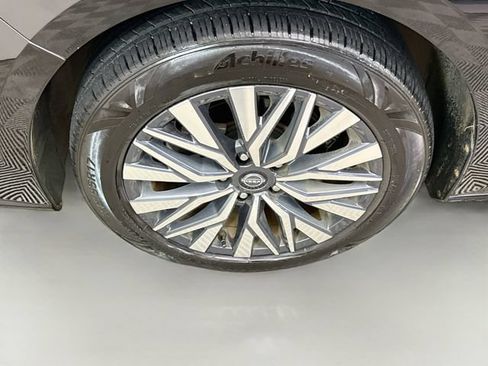 Used 2023 Nissan Altima 2.5 SV AWD/4WD image 28