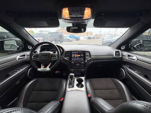 Used 2021 Jeep Grand Cherokee Trackhawk w/ Trailer Tow Group IV image 10