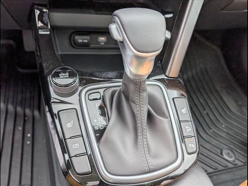 New 2026 Kia Seltos EX image 12