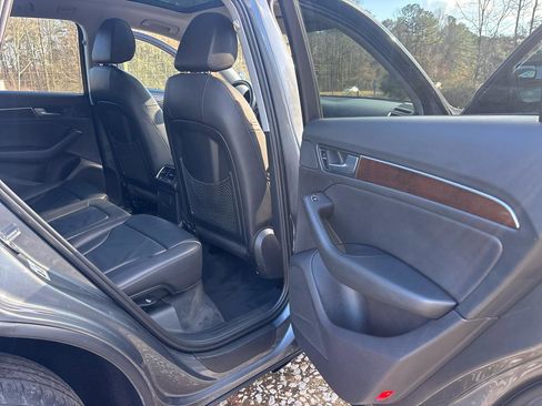 Used 2016 Audi Q5 2.0T Premium w/ Audi MMI Navigation Plus image 17