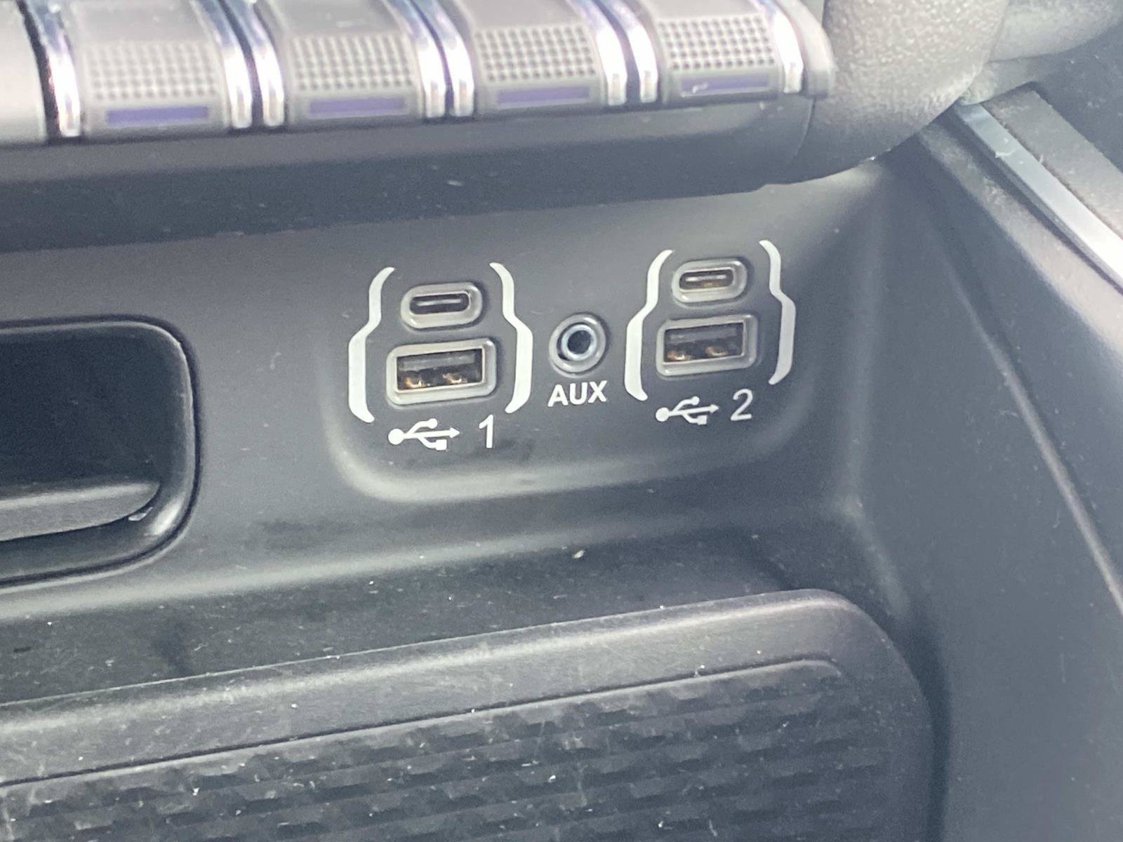 Used 2022 RAM 1500 Big Horn w/ Night Edition RWD image 33
