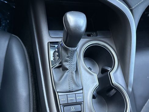 Used 2023 Toyota Camry XSE image 21