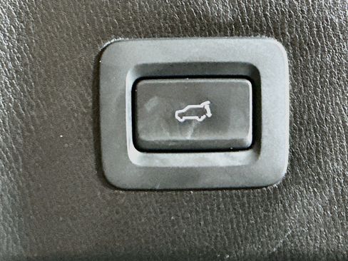 Used 2025 MAZDA CX-5 AWD 2.5 S w/ Preferred Package image 28