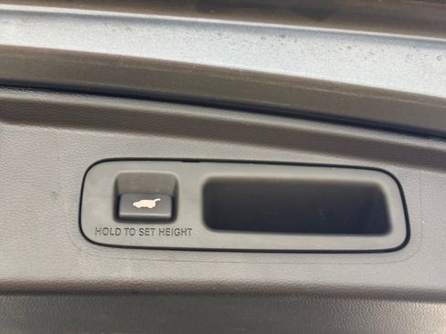 Used 2024 Honda CR-V EX-L image 27
