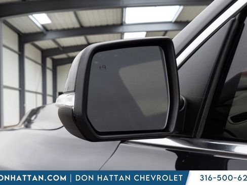 Used 2020 GMC Acadia SLE w/ Driver Convenience Package FWD image 28