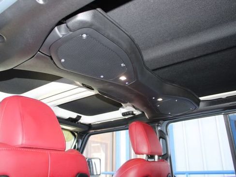 Used 2024 Jeep Wrangler Unlimited Rubicon 392 image 26