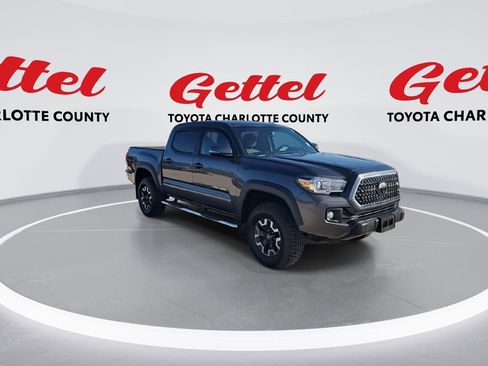 Used 2019 Toyota Tacoma TRD Off-Road image 2
