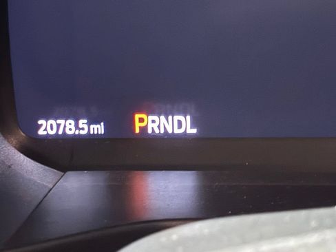 Used 2025 Ford Explorer Active RWD image 11