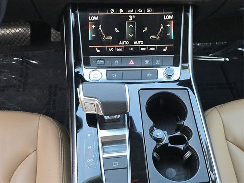 Used 2020 Audi Q8 Premium w/ Convenience Package image 32