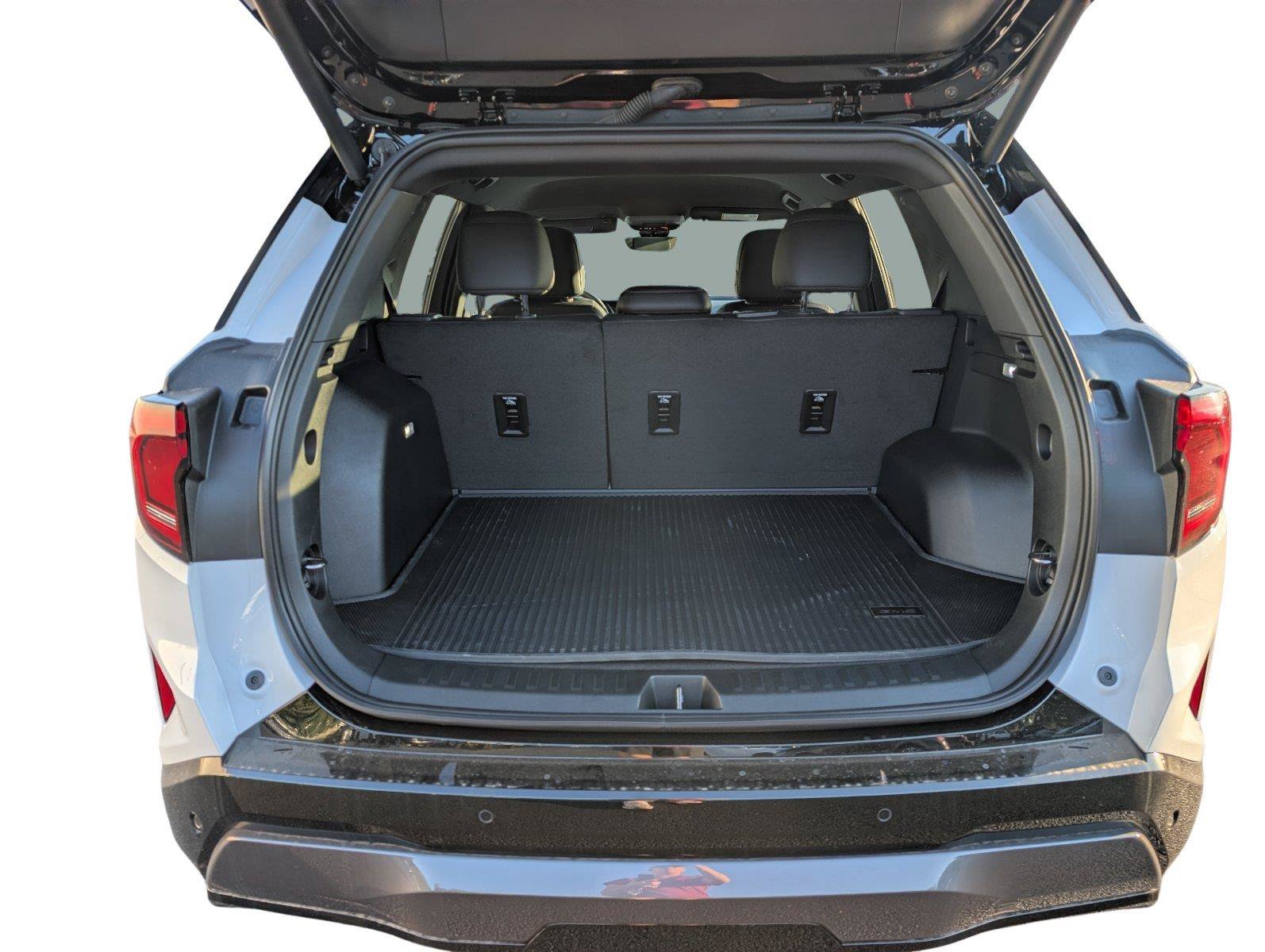 New 2027 GMC Terrain AT4 w/ Convenience Package III AWD/4WD image 6