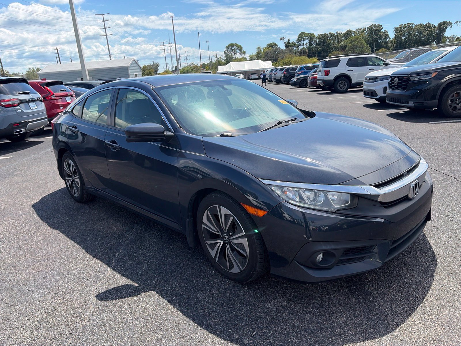 Used 2018 Honda Civic EX-L image 1