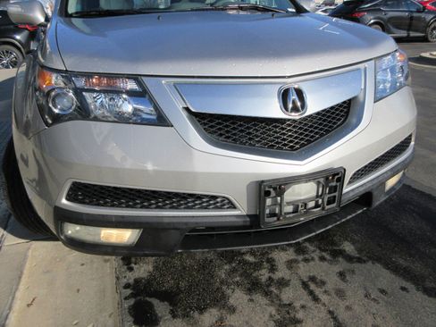 Used 2011 Acura MDX w/ Technology & Entertainment image 16