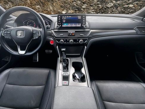 Used 2019 Honda Accord Sport image 14