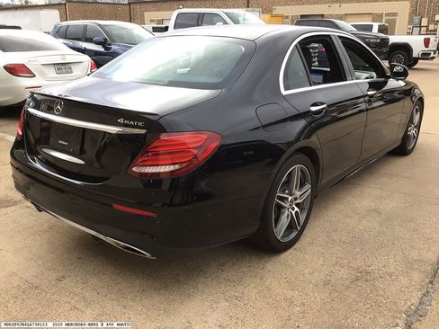 Used 2020 Mercedes-Benz E 450 4MATIC Sedan image 5