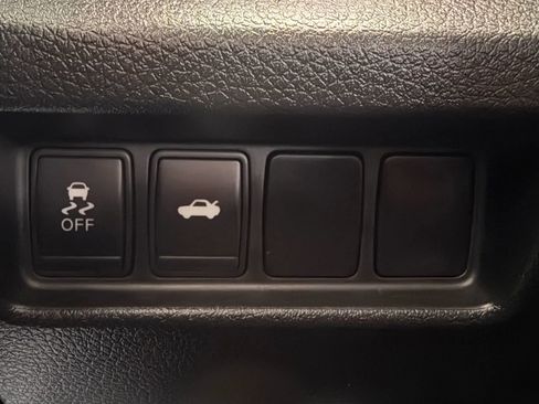 Used 2014 Nissan Altima 2.5 SV w/ Convenience Package image 47