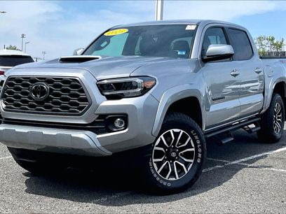 Used 2023 Toyota Tacoma TRD Sport w/ Black Out Package (TMS)