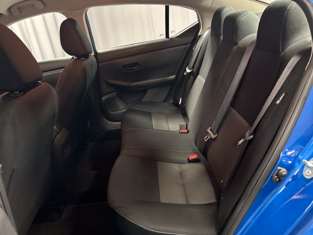 Used 2025 Nissan Sentra SV FWD image 21