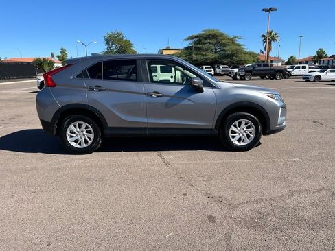 Used 2019 Mitsubishi Eclipse Cross ES image 10