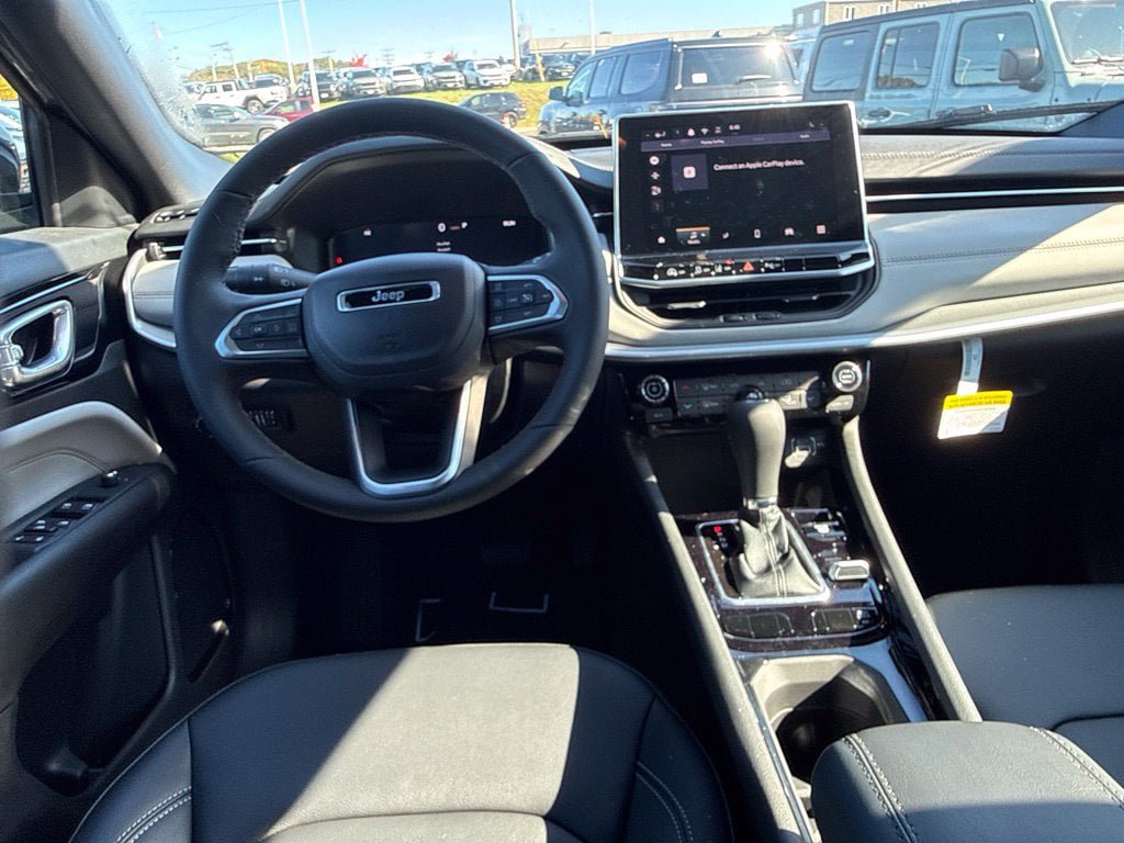 New 2026 Jeep Compass Limited AWD/4WD image 19