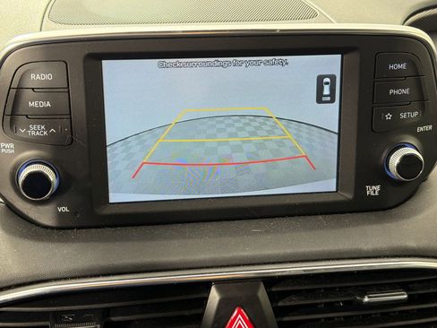 Used 2020 Hyundai Santa Fe SEL w/ Convenience Package image 23