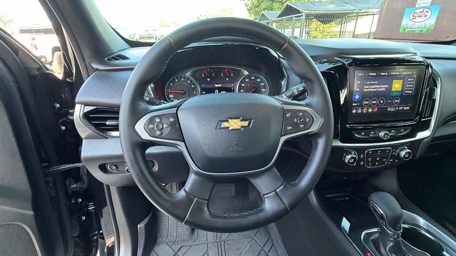 Used 2023 Chevrolet Traverse LT FWD image 26