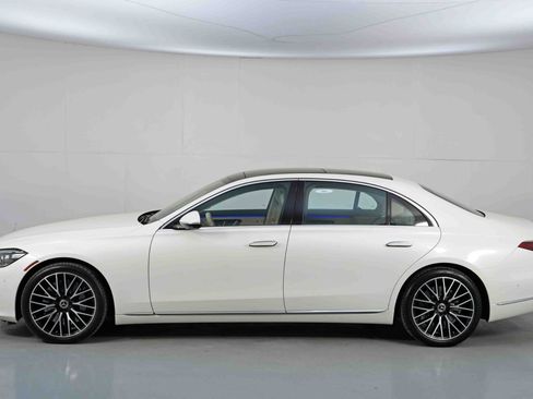 Used 2022 Mercedes-Benz S 580 4MATIC Sedan image 61